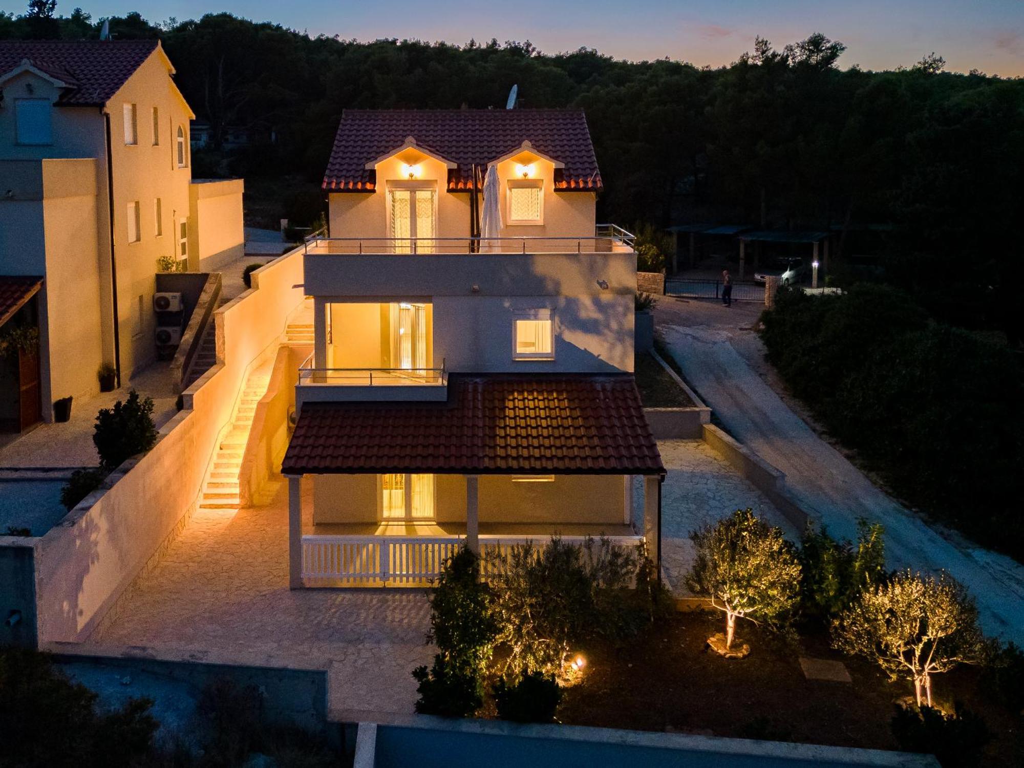 Villa Zdenka Milna  Eksteriør bilde